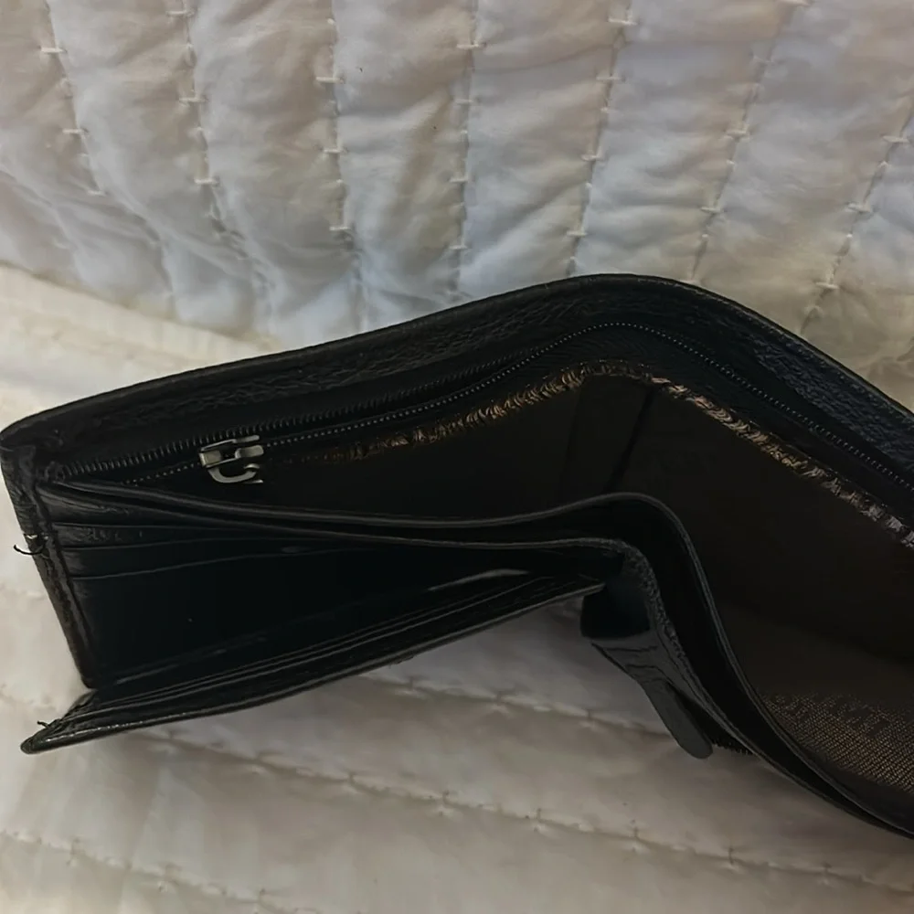 💥2/$10 Imperial Horse Black Brown Bifold Wallet